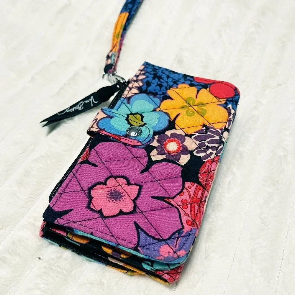Vera Bradley Quilted Wristlet Wallet Paisley Pink Purple Multi color floral